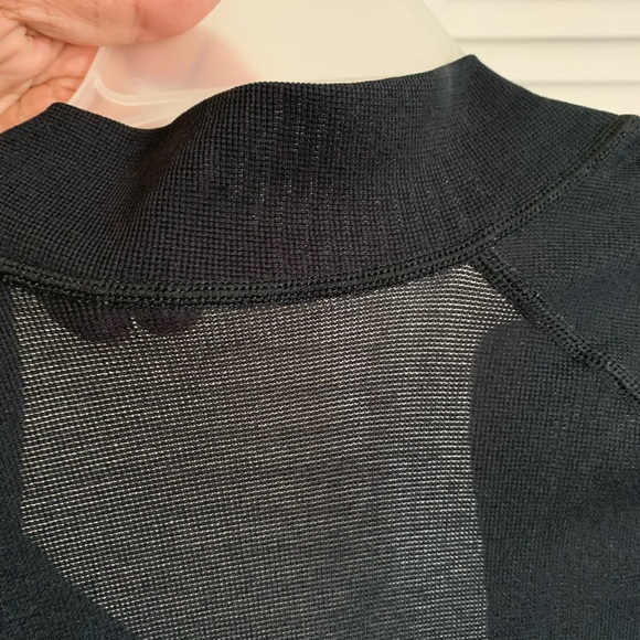 SOLD.  Men’s Patagonia Jacket - Picture 4 of 6